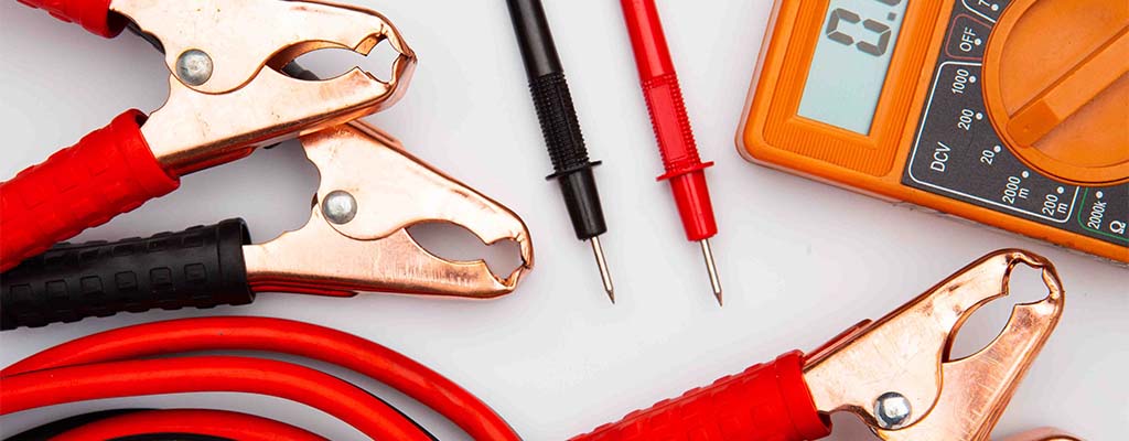 kako-prižgati-avto-s-kabli-avtostop-2021